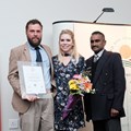 Stefan Erasmus (left) won the regional leg of the Agri SA-Toyota SA Young Farmer of the Year competition during the Agri Eastern Cape annual congress. Here he and his wife Yolandi (centre) receive the award from Toyota SA sales and business manager Ricky Pillay. Photo: Anneli Young