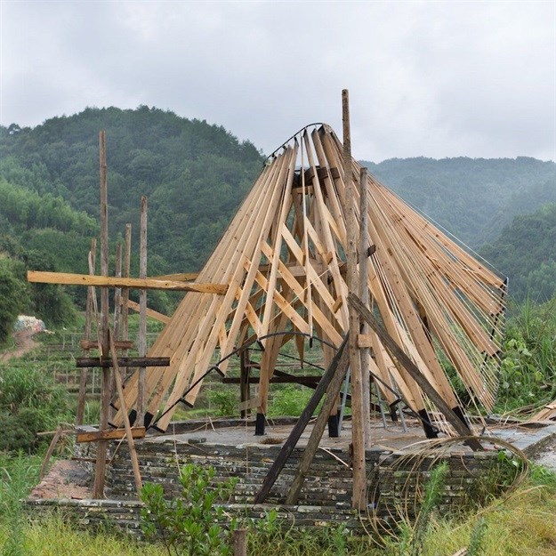 Students explore bamboo as sustainable alternative to conventional building