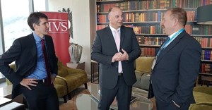 From left, Stephen Rushmore (global CEO and president of HVS), James Vos (Democratic Alliance shadow minister of tourism) and Tim Smith (managing partner HVS South Africa).