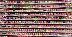 Cupcakes of HOPE aims to break world's tallest cupcake tower record