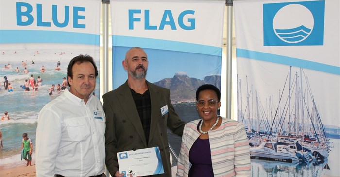WESSA CEO Dr Thommie Burger, Ted Knott from the City of Cape Town and Minister of Tourism, the Honourable Tokozile Xasa (Image Supplied)