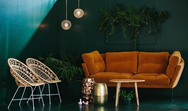 Conceptual, custom-made decor online with Something Desired
