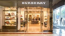 Burberry creative chief to step down in 2018