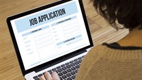 Education experts advise graduates on job search