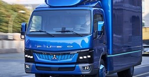 Daimler delivers its first all-electric trucks in Europe
