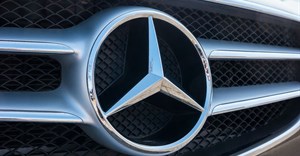 Geely buys $9bn stake in Daimler, now biggest investor