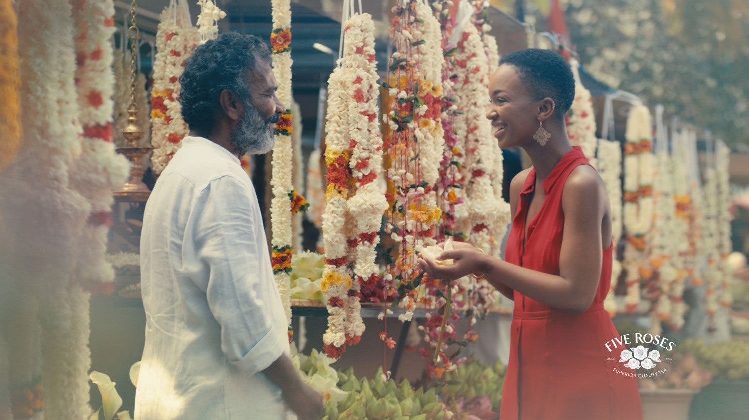 Five Roses goes on a journey to Sri Lanka with M&C Saatchi Abel