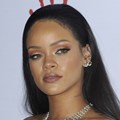 Rihanna hits Snapchat over beating ad, sending shares tumbling
