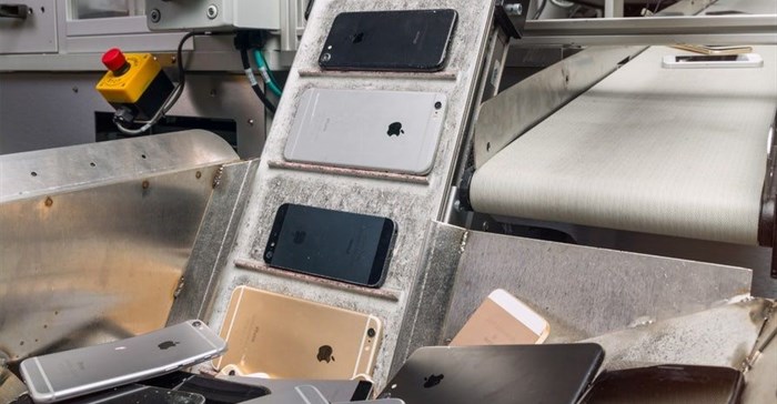 Daisy can disassemble nine versions of the iPhone (Credit: Apple)