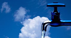 &quot;Save like a local&quot; water tool allows tourists to give back