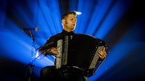 Avante-garde accordionist Mario Batkovic to tour South Africa