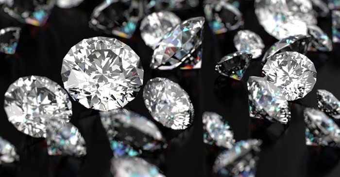 Diamond dynasty De Beers stoops to conquer with new line of man-made diamond  jewelry