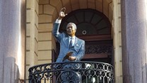 #Mandela100: Cape Town unveils new Madiba statue