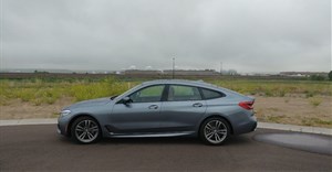 An eight-speed automatic transmission and all-wheel drive are standard on the 640i (Credit: Aaron Turpen / New Atlas)