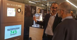 Woolworths trials recycling vending machine in Cape Town store