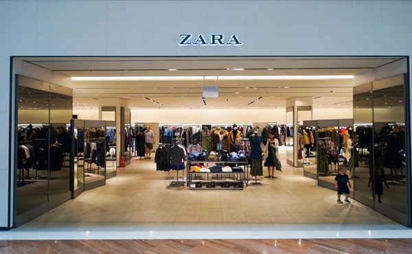 Zara aims to go global with e-commerce by 2020