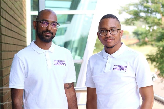 L-R: CRSP dsgn cofounders Yoshlyn Naidoo and Nthato Moagi