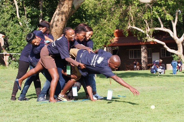 #5ForChange: Connecting, equipping, inspiring - enke helps SA's youth make their mark