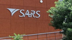 Tax return deadline looms