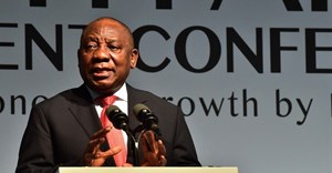 South African President Cyril Ramaphosa addresses a recent investment summit. Flickr.com/GovernmentZA