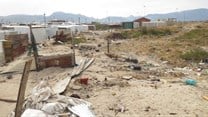 People who lost their shacks in October’s fire in Overcome Heights tried to rebuild their shacks on private land because their was no longer space to rebuild in their old locations. Photo: Bernard Chiguvare