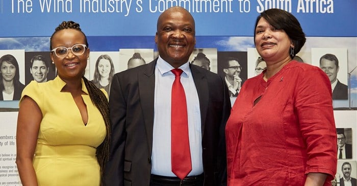Tebogo Movundlela, CEO: Aurora WindPower, Thabane Zule director-general: Department of Energy and Brenda Martin, CEO: Sawea.