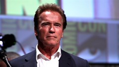 Arnold Schwarzenegger. Image by Gage Skidmore, CC BY-SA 2.0