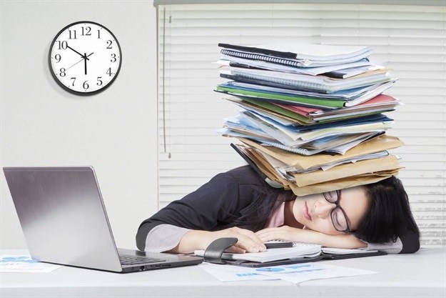 Why sleep-deprived employees are costing the country billions