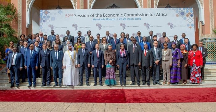 Cooperation and economic growth in Africa