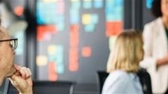 What makes a good leader? 4 practical steps to help you lead happier teams