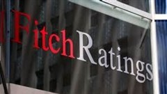Fitch downgrades SA's investment rating