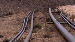Oil and gas is the lifeblood of Nigeria’s economy. Wikimedia Commons