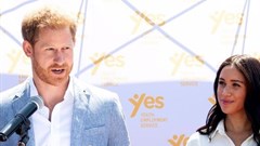 Meghan Markle and Prince Harry suing UK tabloid over 'ruthless campaign'