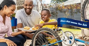 #AfricanAdShowcase: Blue Ribbon bread ad shares mmmm yum moments with family