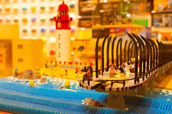 Gateway Theatre of Shopping welcomes KZN's first Lego Certified Store