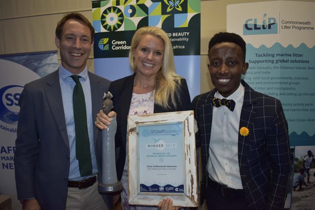 Winner of the Technical and Technology Design category was The Mermaid Tear Catcher, submitted by Clare Swithenbank-Bowman from the KwaZulu-Natal, North Coast. Pictured with her are the British Consul General Ben Boddy and Green Corridors’ Sifiso Mngoma. Photo by Courtenay Webster.