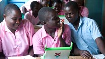 Many Kenyan students have had limited access to computers. Image: Stars Foundation/Flickr
