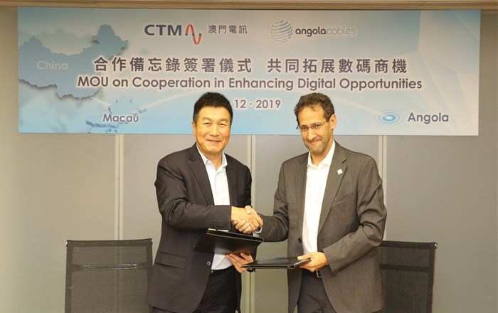 L to R: Vandy Poon, CTM CEO and António Nunes, Angola Cables CEO