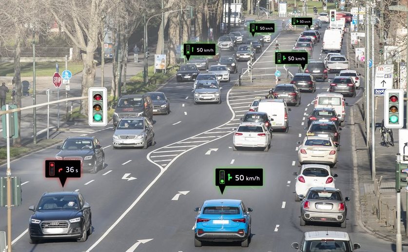 Audi introduces Traffic Light Information service in Düsseldorf