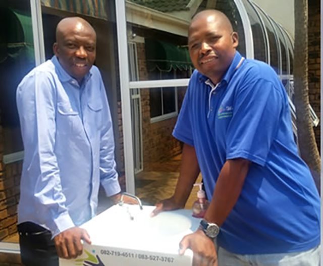 Godfrey Sono and Sibusiso Vilakazi, the brains behind mo-Wash