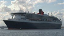 Queen Mary 2 leaves Durban after 6 SA crew disembark