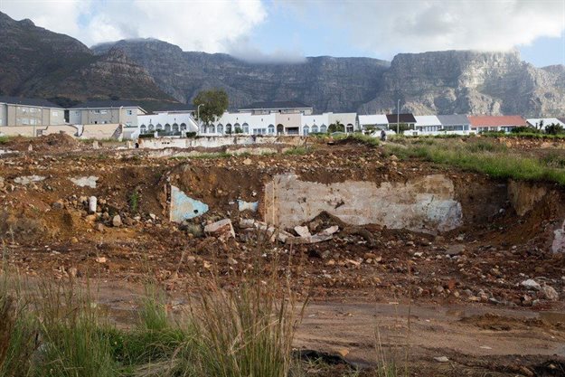 Under the District Six restitution project, 212 housing units, making up 954 homes, will be constructed at a cost of R325m. Photos by Ashraf Hendricks