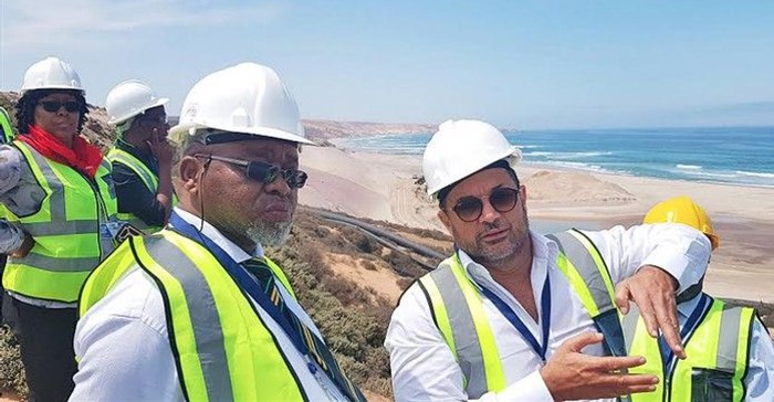 Minister of Mineral and Energy Resources Gwede Mantashe and Australian mining boss Mark Caruso during the minister’s visit to the Tormin mineral sands mine on the West Coast in February 2019. Photo: John Yeld