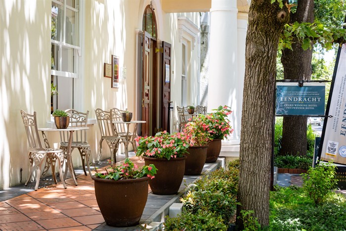 Staycation in Stellenbosch with Adventure Shop cycle tours and at the historical Eendracht Hotel