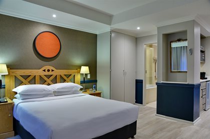 Refreshed and revitalised Courtyard Hotel Rosebank reopens