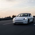 Tesla with 'no one' driving crashes, killing two passengers
