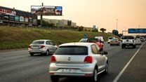 First hybrid billboard in SA - offering the omni-presence of static and the flexibility of digital billboards