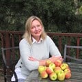 Fruit industry strengthened by new SU Research Chair for Dr Elke Crouch