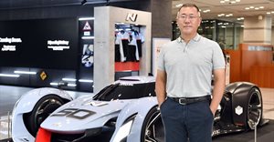 Hyundai Motor Group chairman wins top automotive award