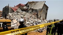 6 die as Ivory Coast apartment block collapses